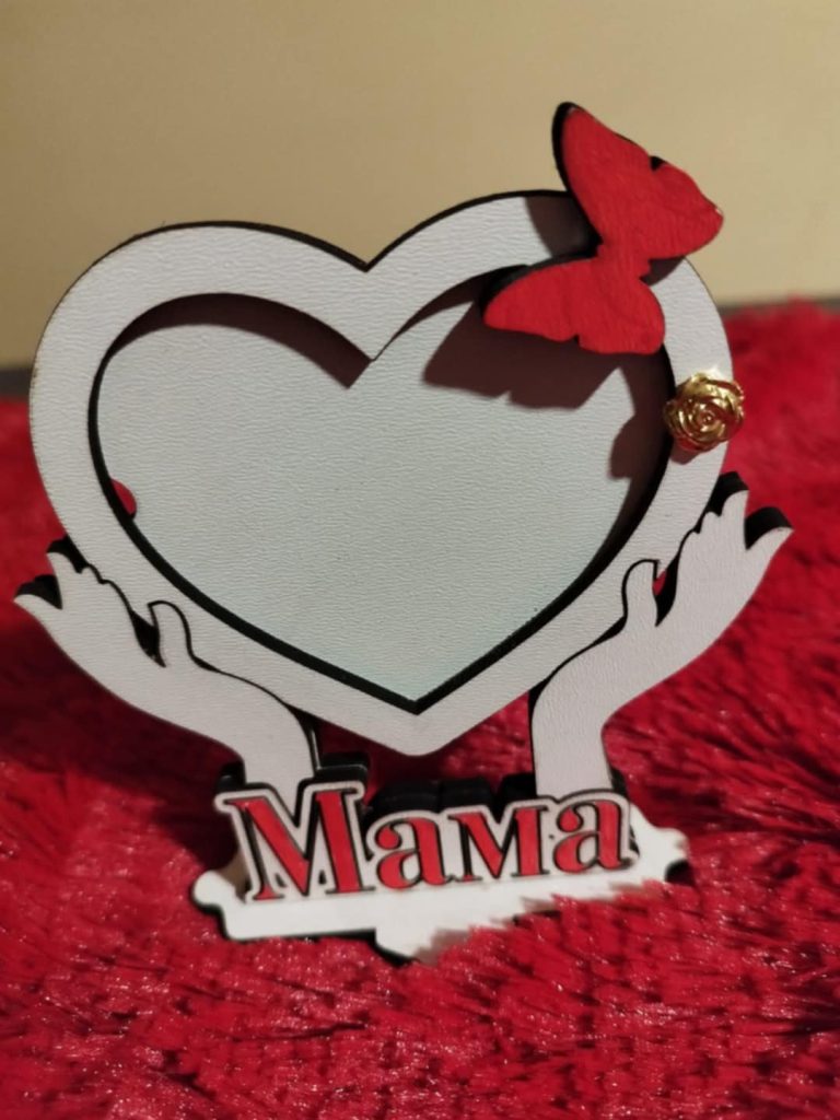 Fde8b9cd e361 4de1 a762 e742c92b1b2b