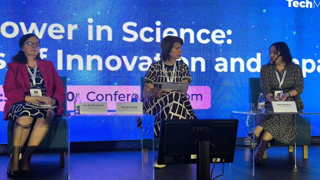 0 02 05 868b5ec35a345ea0e747f4955cb0fc811ef6a04baed045bbf9d24079676795d3 1f1c71d8e8ff34ac