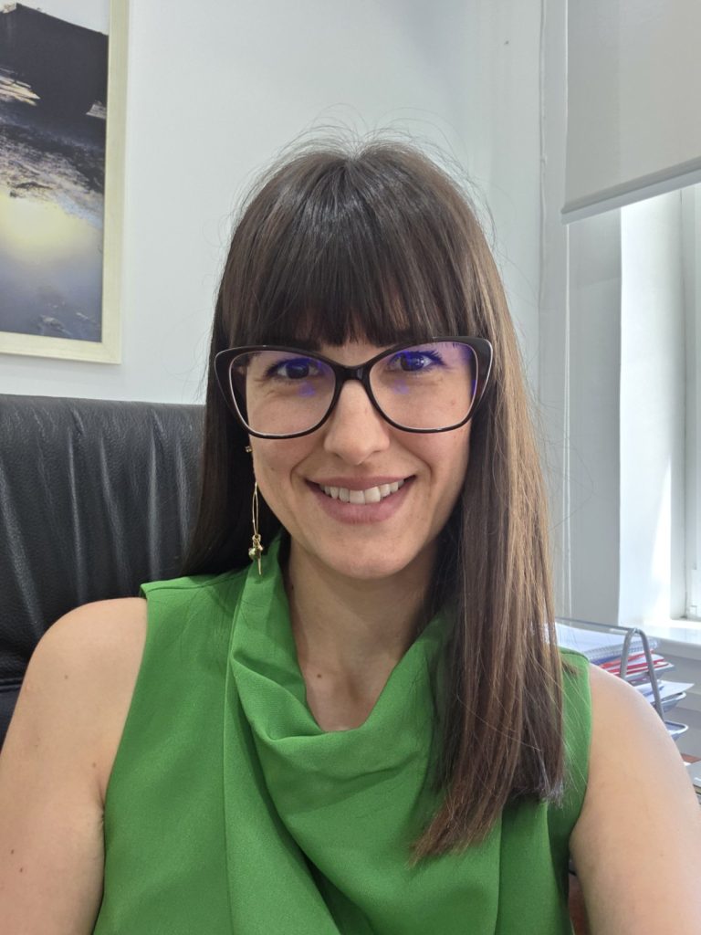 0 02 05 767a7464dd493a70f10af72b2298e727f80d2eece6bafa924422fc9af23ff9e8 ec0d25d53c5f3a05