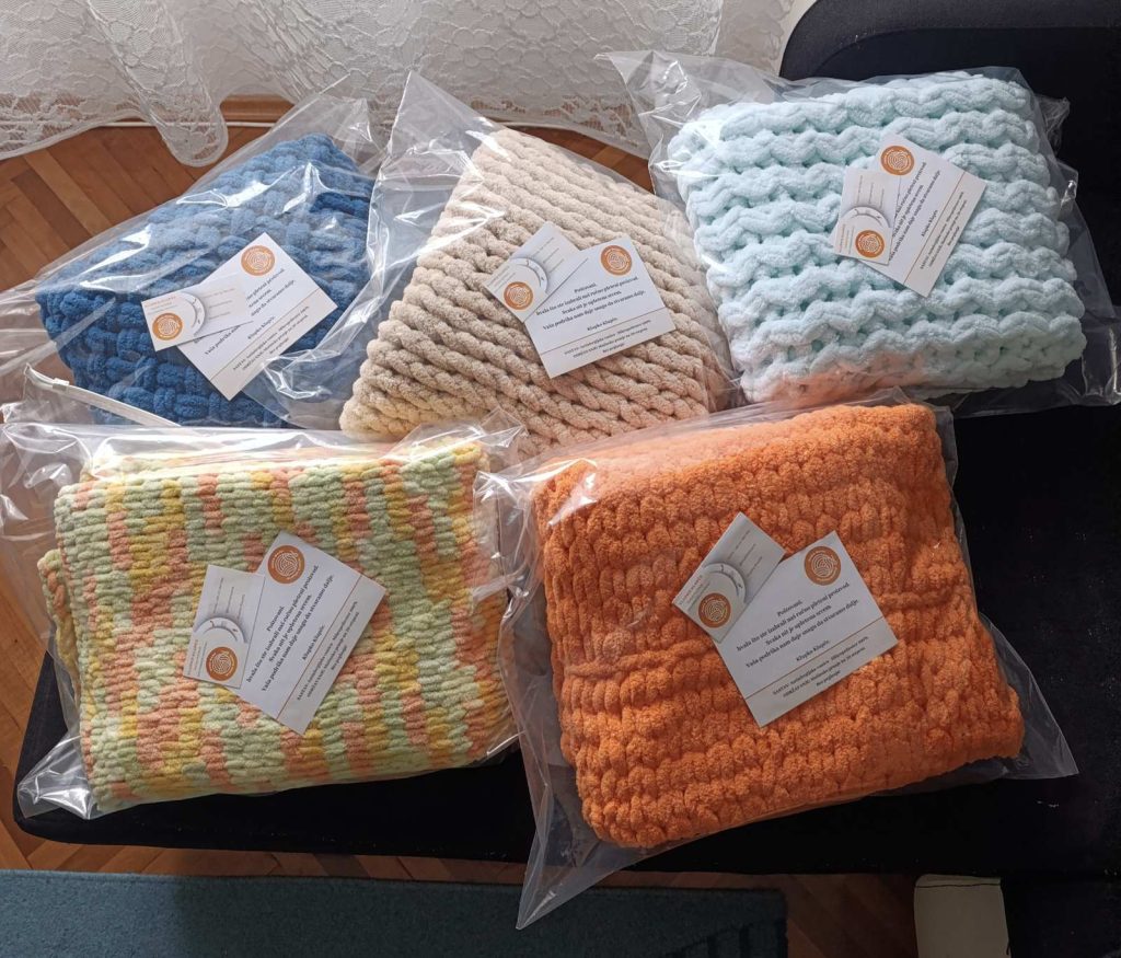 0 02 05 8f4f23bf68b0ec26e1fa86ea220d8095fb2185d8f42cf5c8bf09223226e3d9e9 76524783c2742eea