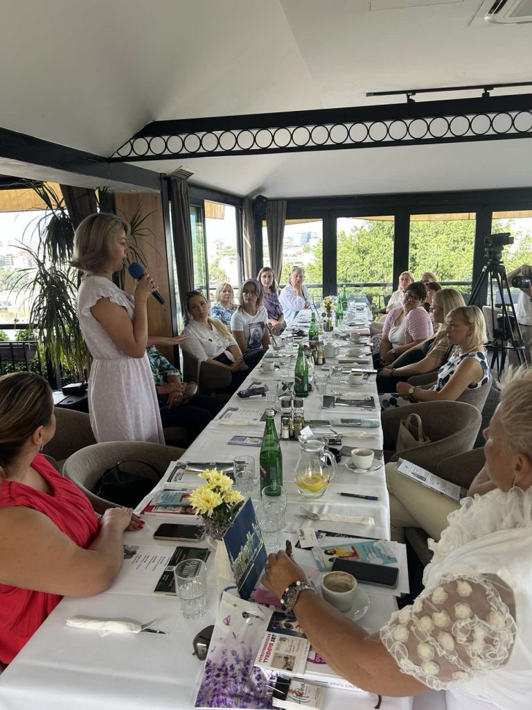 0 02 05 31e0d515c34de2d8b06bb3d8e5537bc96d5eb6ae3f75db9cdac65b7a0fffeee1 d93d72949c79992c