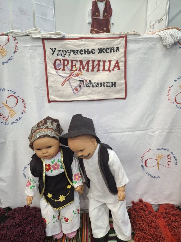 0 02 05 54d6ba559a17e5a3127defc65512135a9840e8338abe78fb194dfa32484d70ce e531827981584447