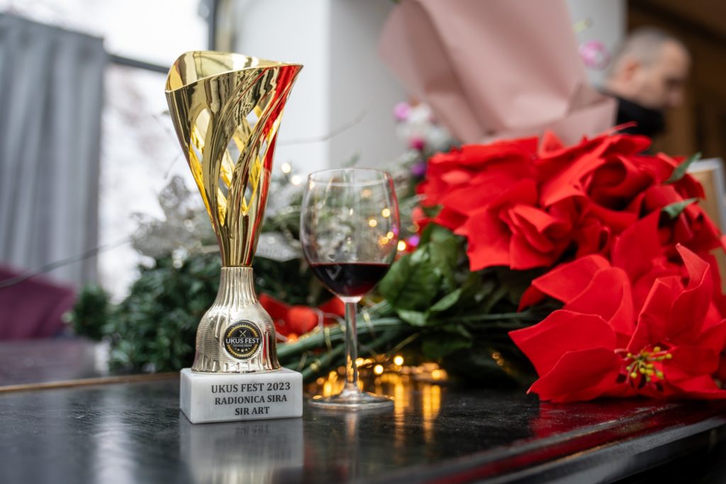 0 02 05 e688a8981ac25a3d36257360301af161fffc34c1f37c9cb88488b990b23b32a9 8bd58107c415eba5