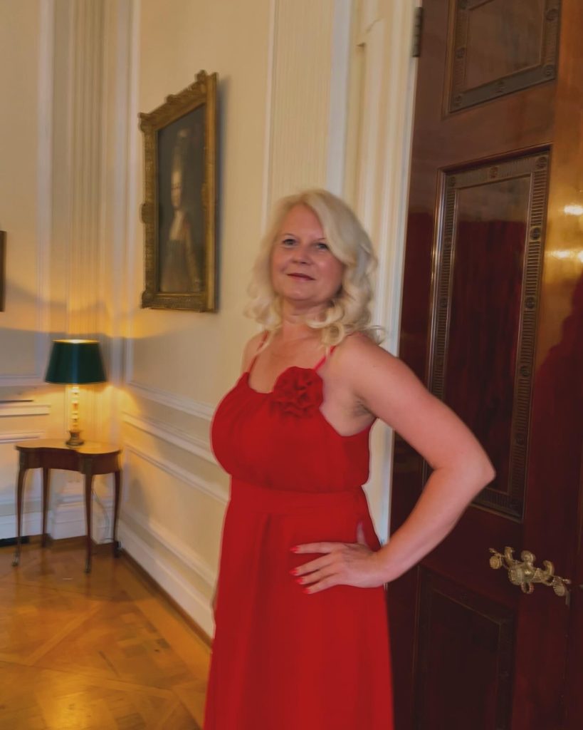 9dc35c38 8728 4e65 9304 67574683868b