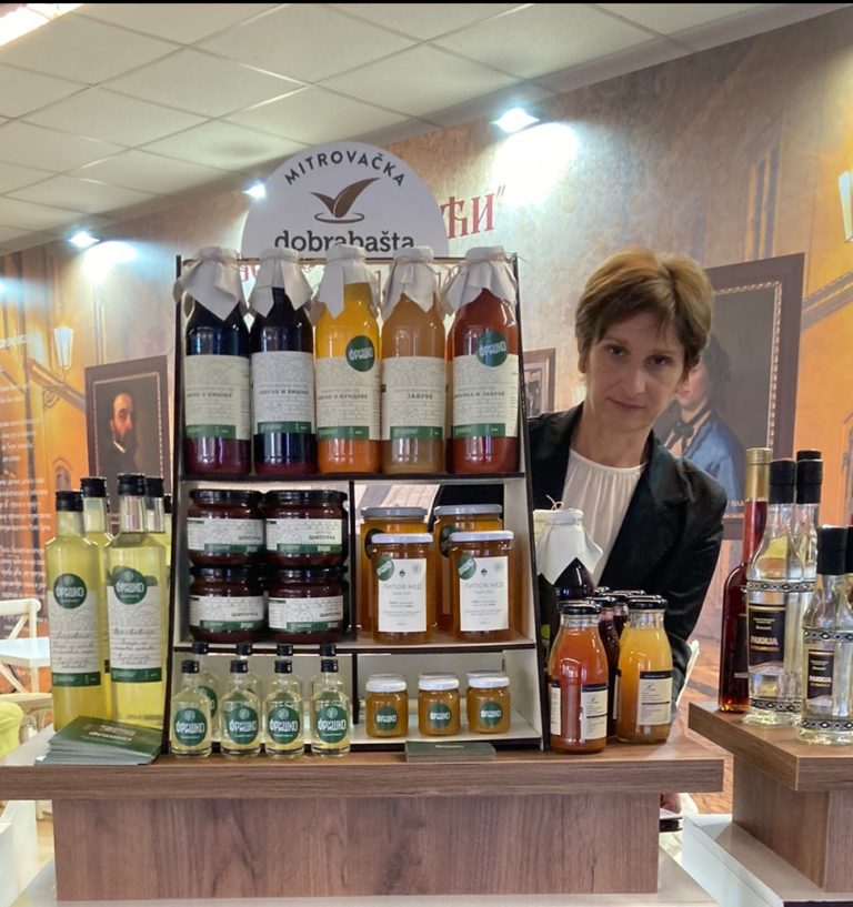 Proizvodi mitrovačka dobra bašta